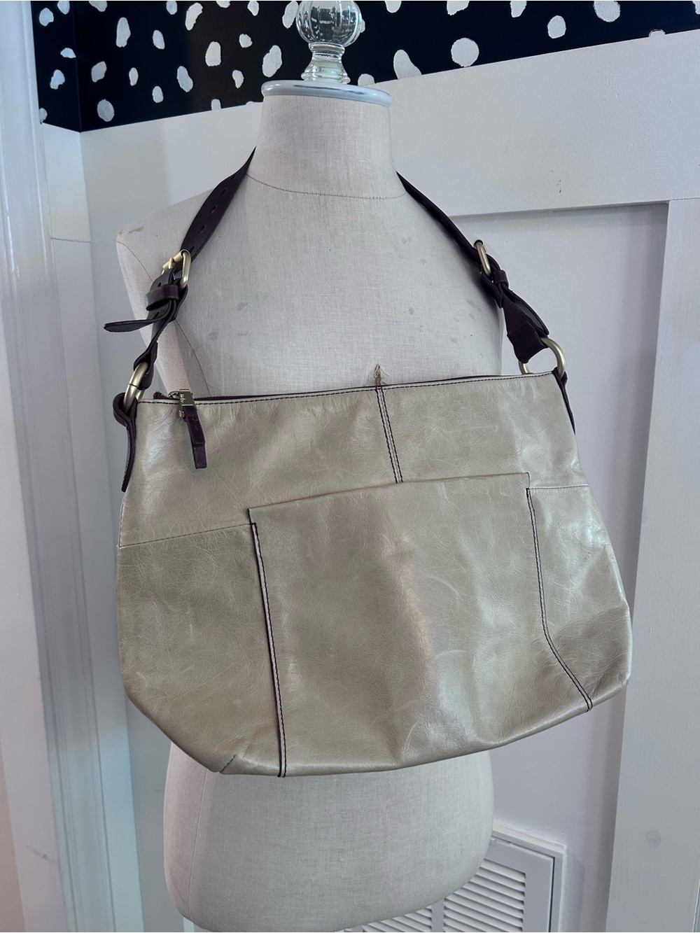 HOBO International beige Leather Shoulder Bag Contrast Stitch Slouch Hobo